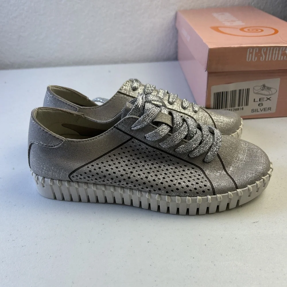 GC‎ Shoes Lex Shiny Silver Size 6  Sneaker Athletic Shoe